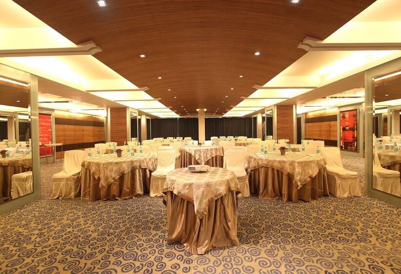 Mirage Hotel, Mumbai International Airport