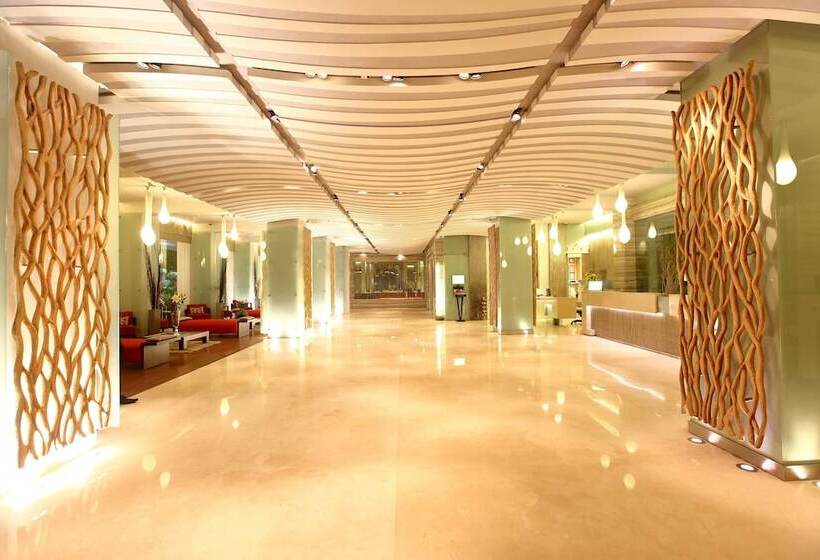 Mirage Hotel, Mumbai International Airport