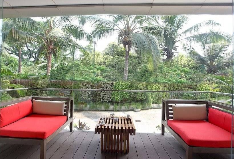 Mirage Hotel, Mumbai International Airport