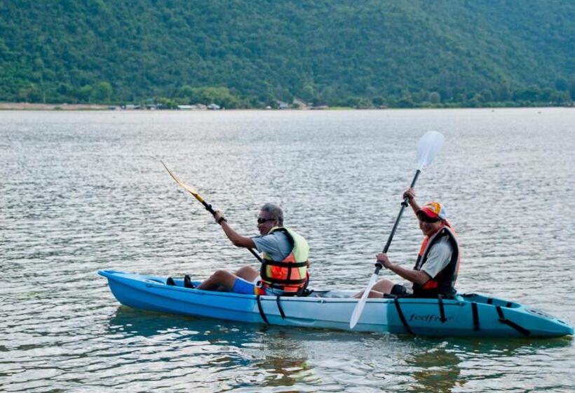 호텔 Monsane River Kwai Resort