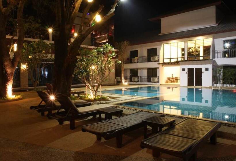 호텔 Monsane River Kwai Resort