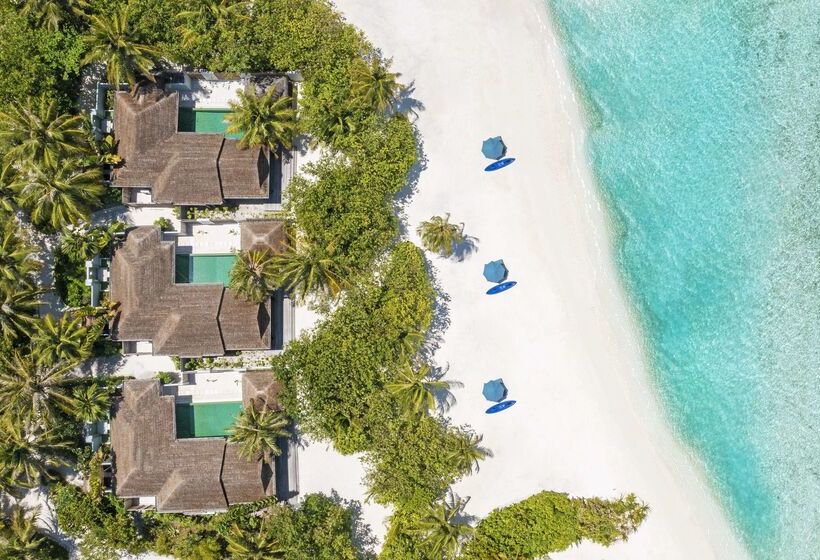 호텔 Naladhu Private Island Maldives