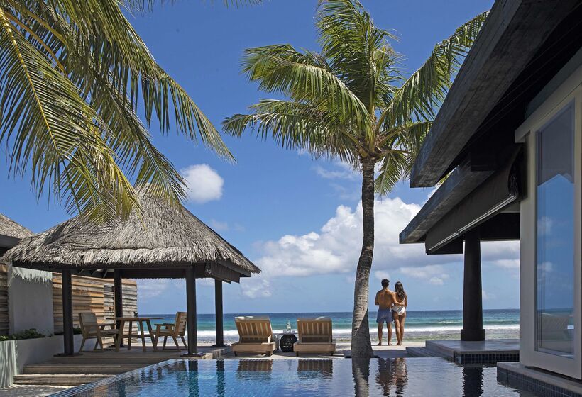 호텔 Naladhu Private Island Maldives