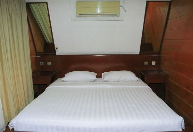 هتل Putri Duyung Ancol