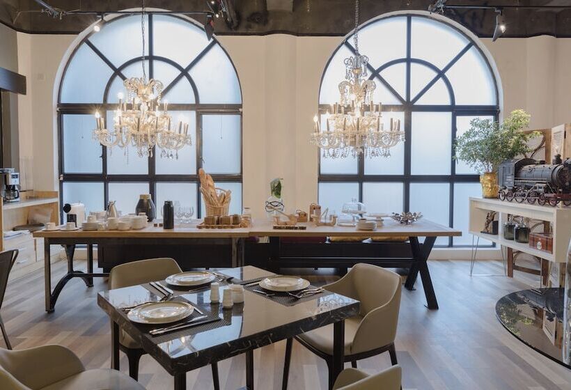 فندق Qingdao The Castle