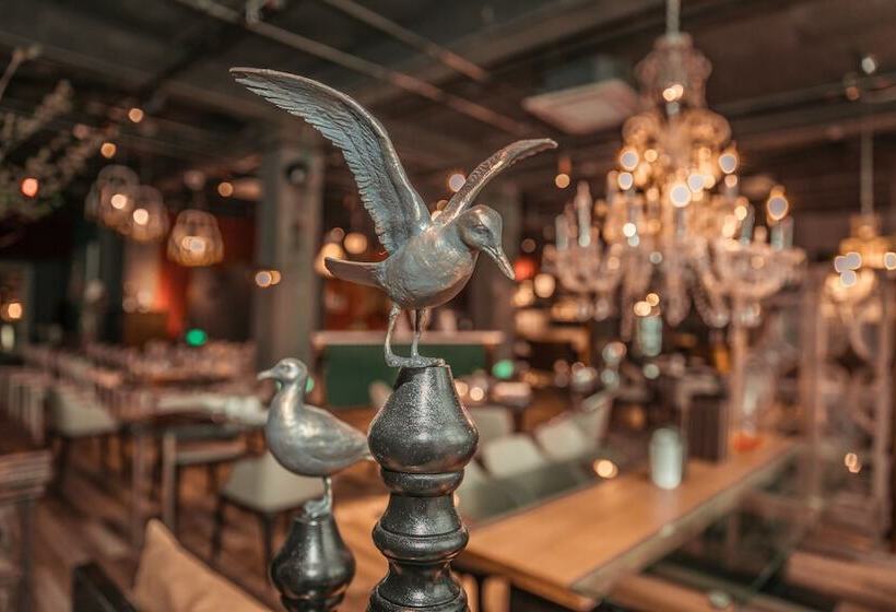 فندق Qingdao The Castle