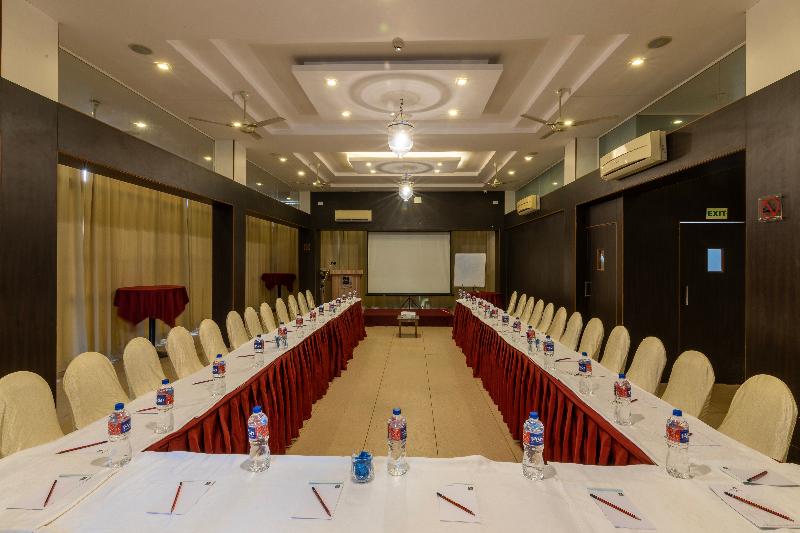 Clarion Hotel Ocean Palms Goa