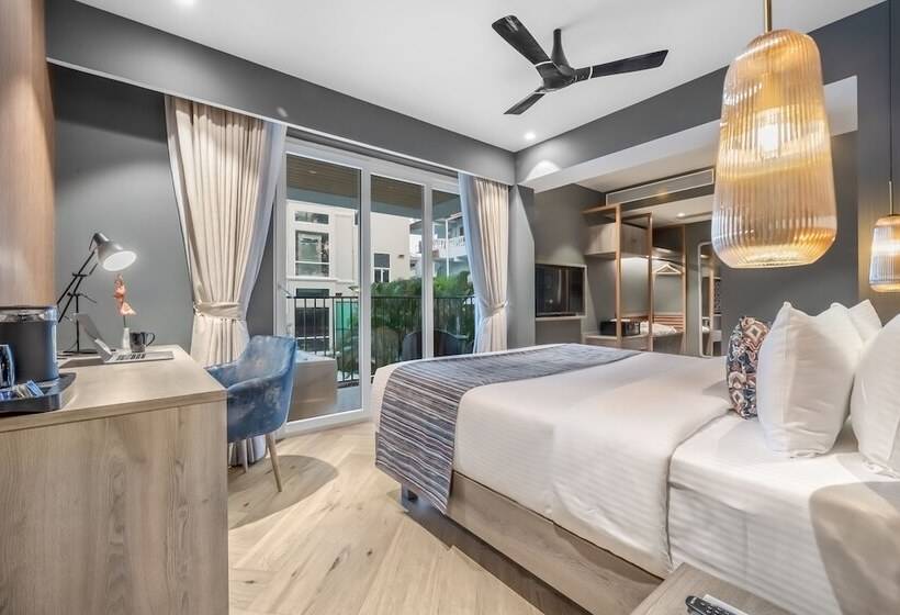 Clarion Hotel Ocean Palms Goa