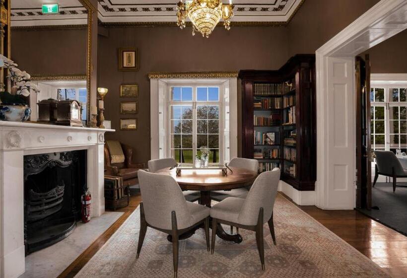 ホテル Quamby Estate