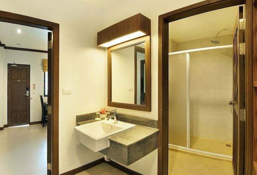 호텔 Ratana Hill Patong