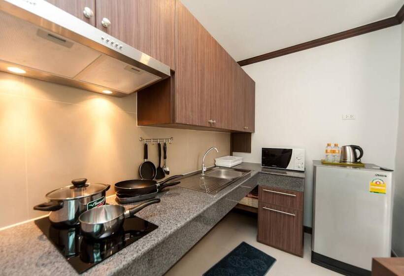 호텔 Ratana Hill Patong