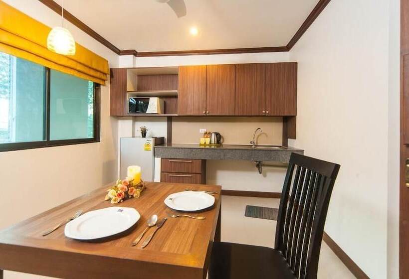 호텔 Ratana Hill Patong