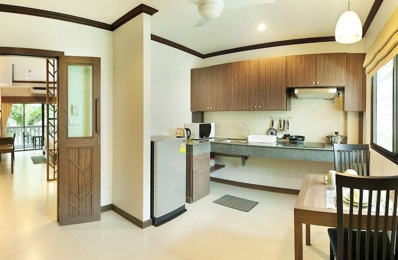 호텔 Ratana Hill Patong