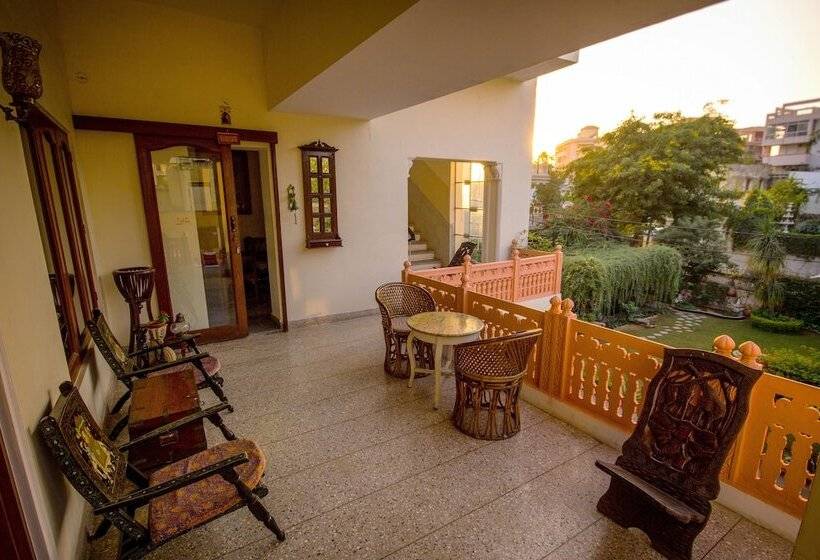 فندق Rawla Rawatsar