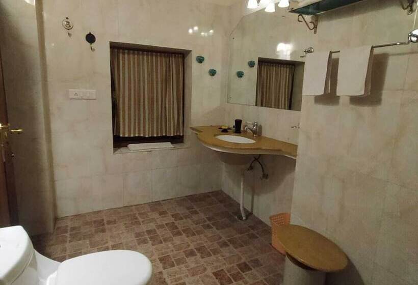 فندق Rawla Rawatsar