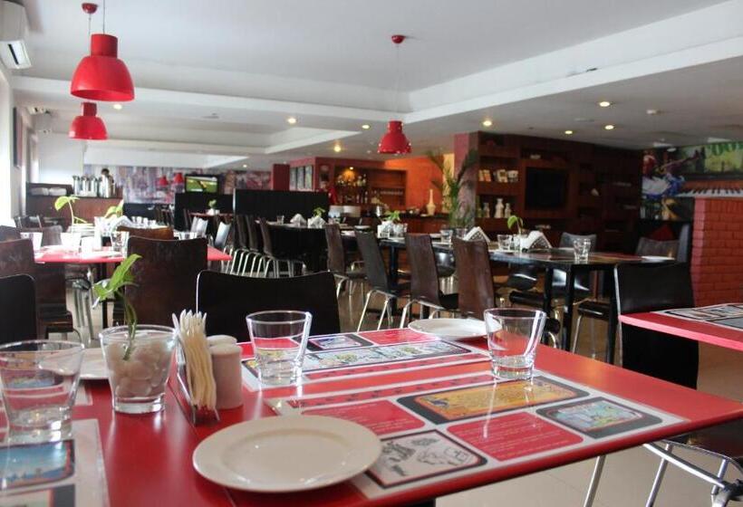 Red Fox By Lemon Tree Hotels, Jaipur