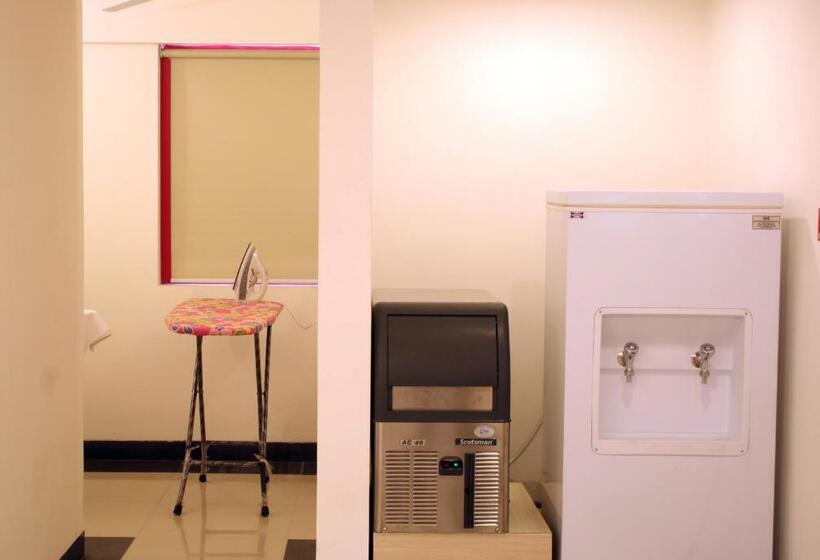 Red Fox By Lemon Tree Hotels, Jaipur