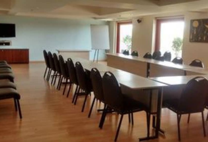 Red Fox By Lemon Tree Hotels, Jaipur