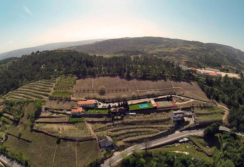 فندق ريفى Rivatur   Explorações Turísticas Lda