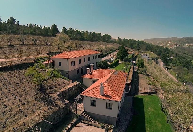 فندق ريفى Rivatur   Explorações Turísticas Lda