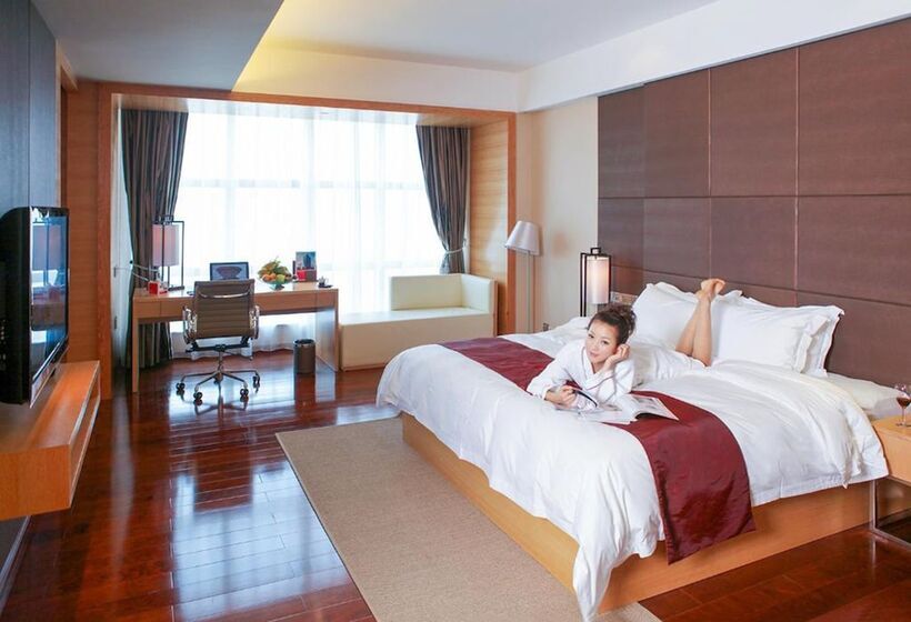 ホテル Shenzhen Ramada Plaza, North Railway Station