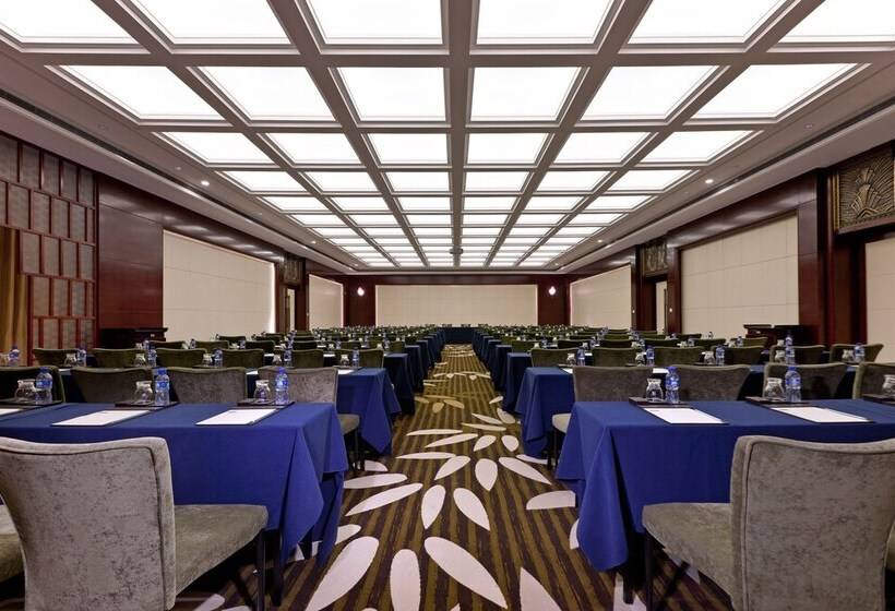 Отель Sheraton Changzhou Wujin