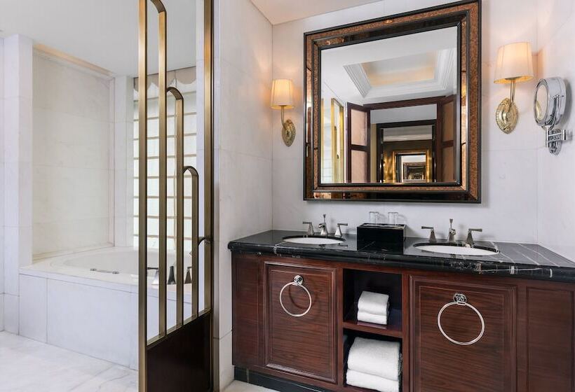 Отель Sheraton Changzhou Wujin