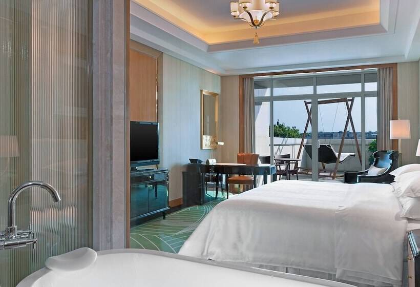 Отель Sheraton Changzhou Wujin