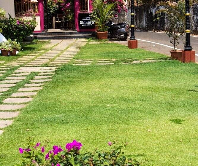 בית מלון כפרי Shikara Beach Resort