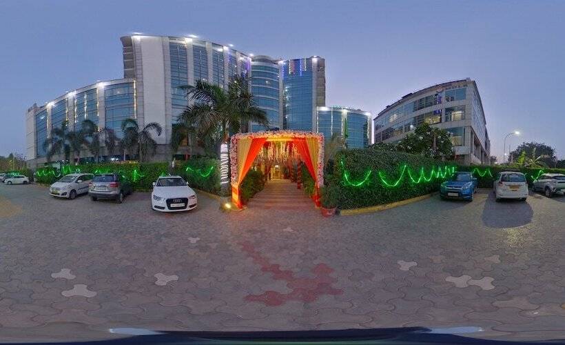 Skycity Hotel Gurgaon