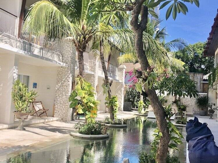 Отель The Beach House Resort