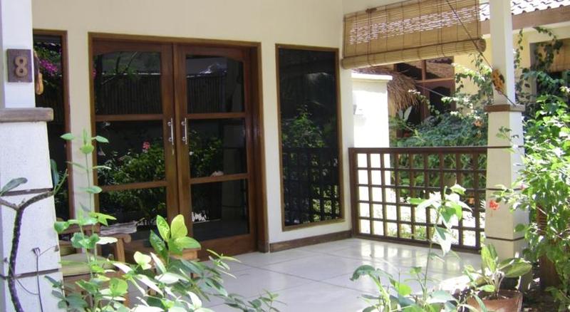 Отель The Beach House Resort