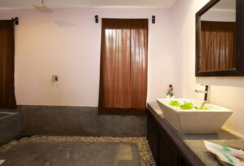 酒店 The Oasis Harbor