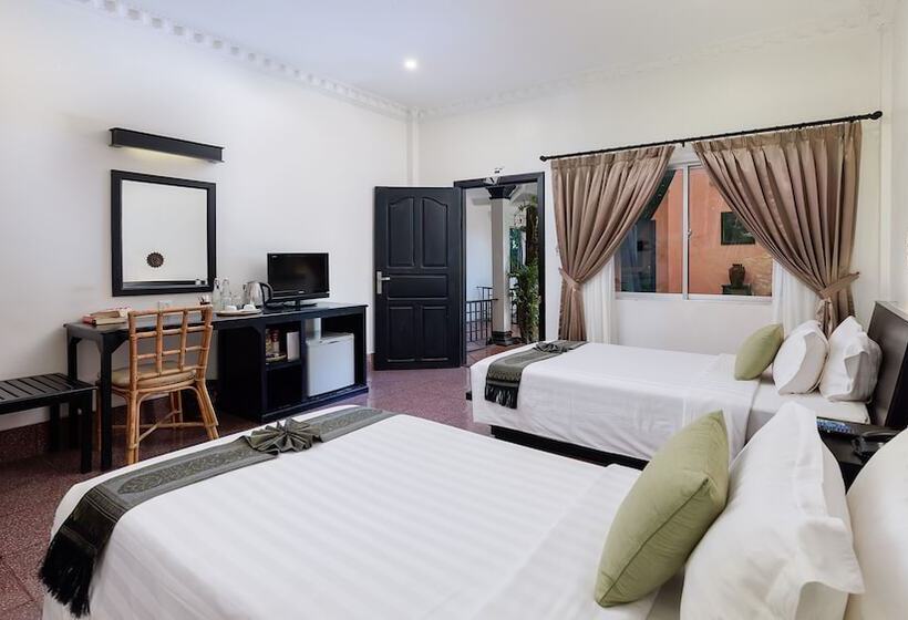 酒店 The Oasis Harbor