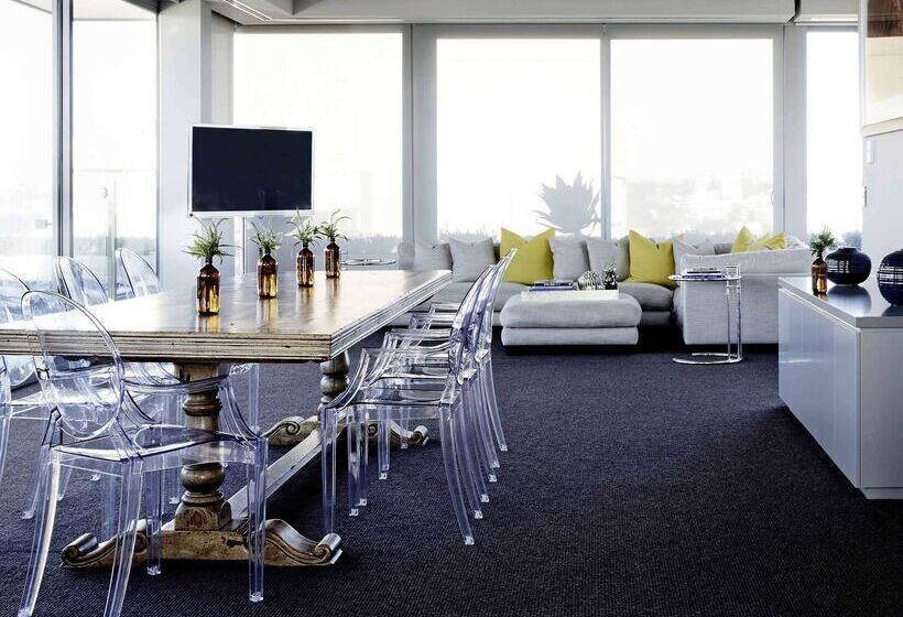 酒店 The Olsen Melbourne  Art Series