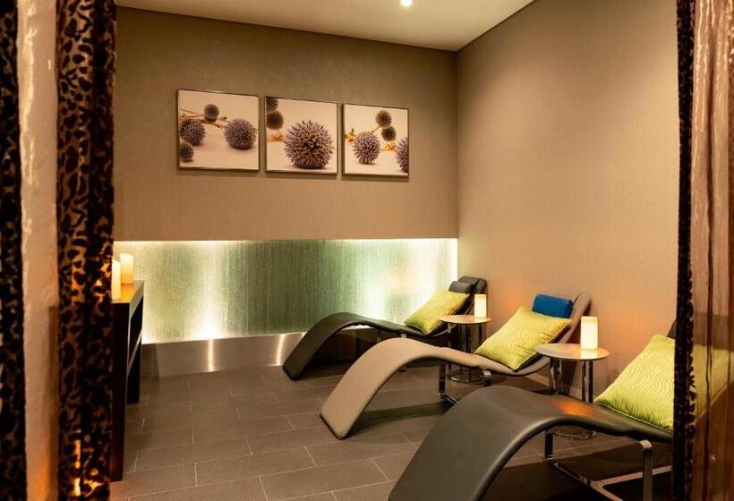 هتل The Westin City Centre Bahrain