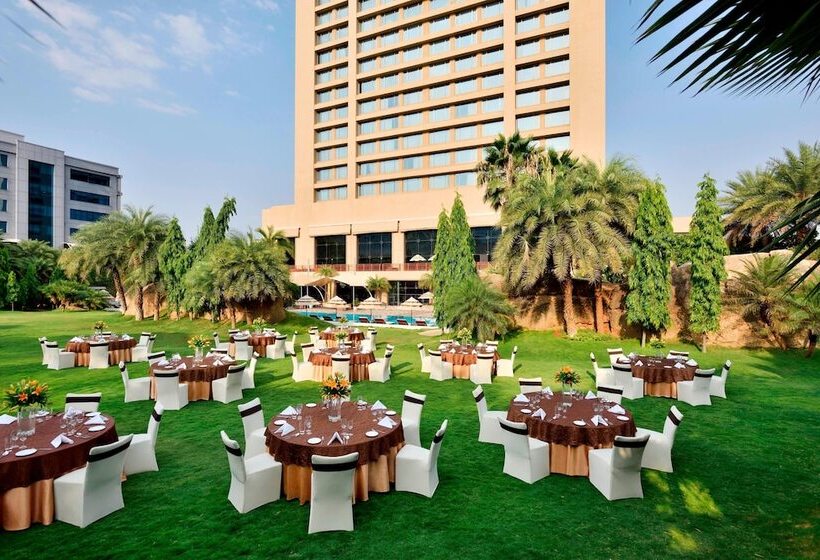 هتل The Westin Hyderabad Mindspace