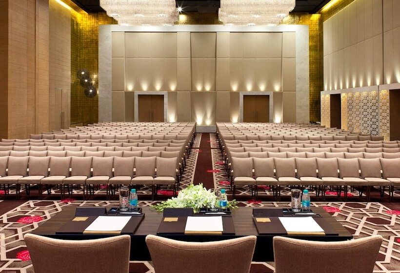 هتل The Westin Hyderabad Mindspace