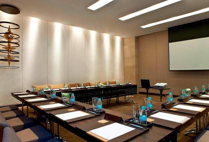 هتل The Westin Hyderabad Mindspace