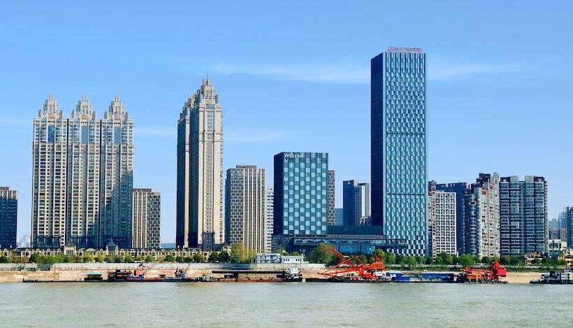 בית מלון כפרי The Westin Wuhan Wuchang