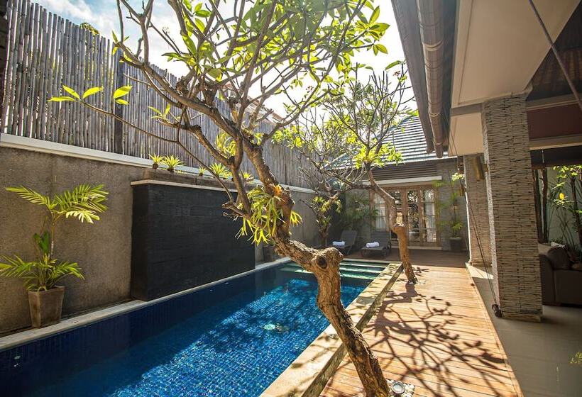 هتل The Wolas Villa & Spa