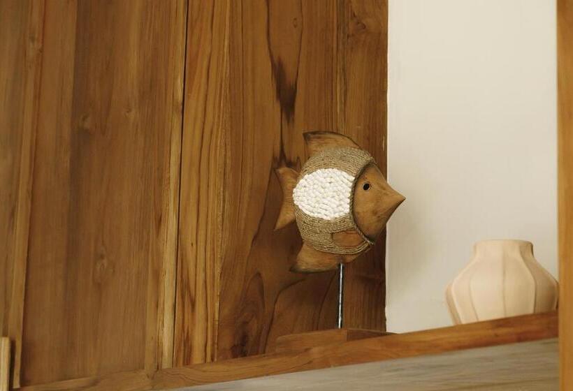 Отель Umalas Creek Villas