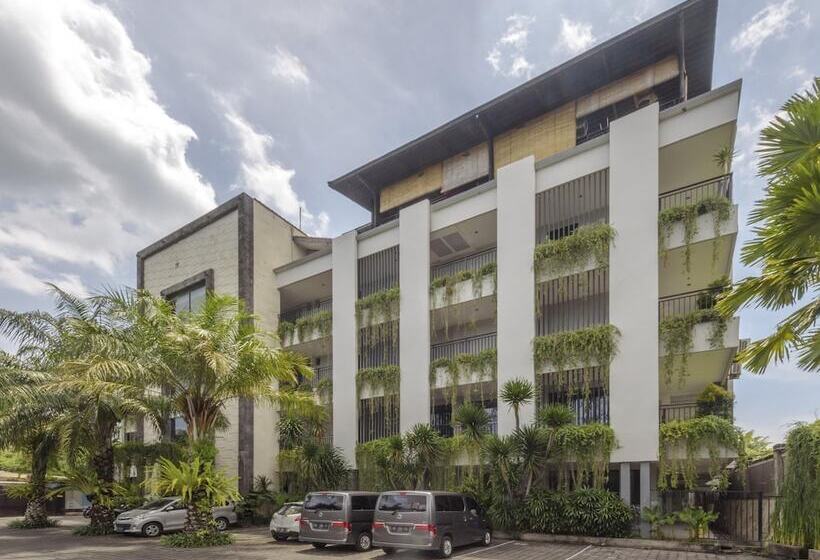 Отель Umalas Creek Villas