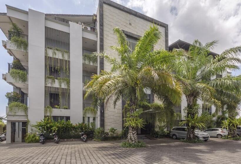 هتل Umalas Creek Villas