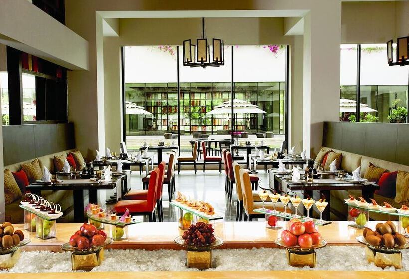 酒店 Vivanta Surajkund, Ncr