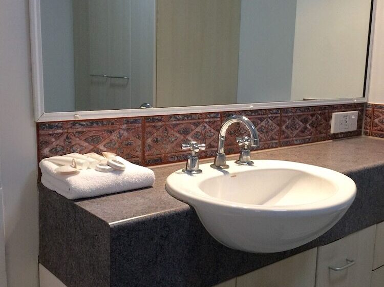 Inn Cairns Boutique Apartments