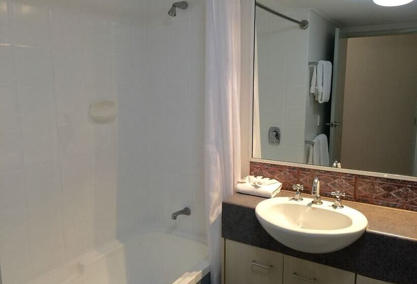 Inn Cairns Boutique Apartments