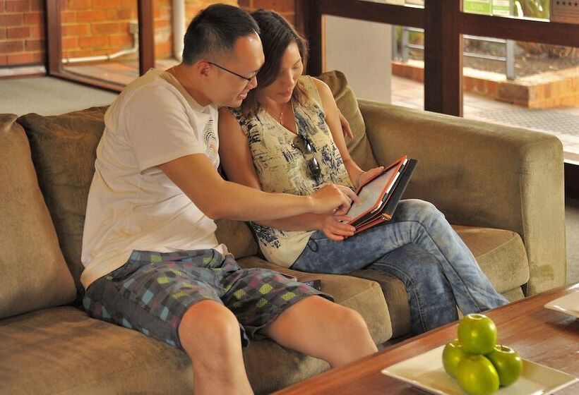 Margarets In Town Apartments