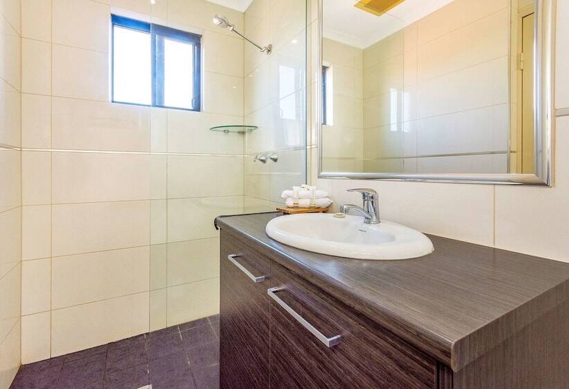 モーテル Quality Hotel Darwin Airport