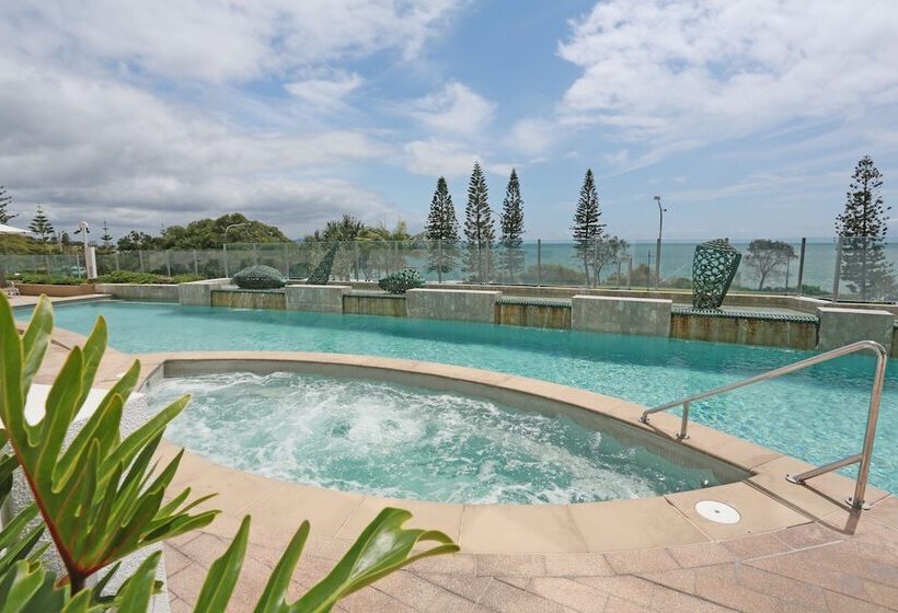 منتجع Oceans Mooloolaba